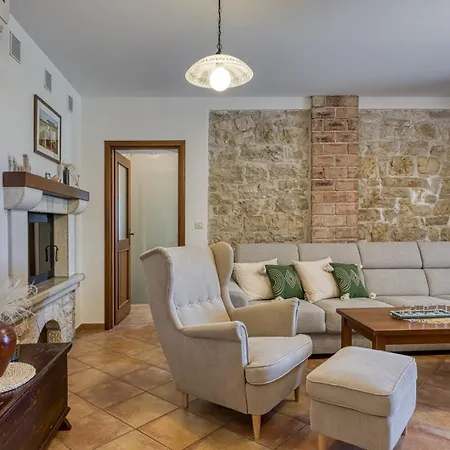 Ladonja With Private Pool And Sauna Villa *