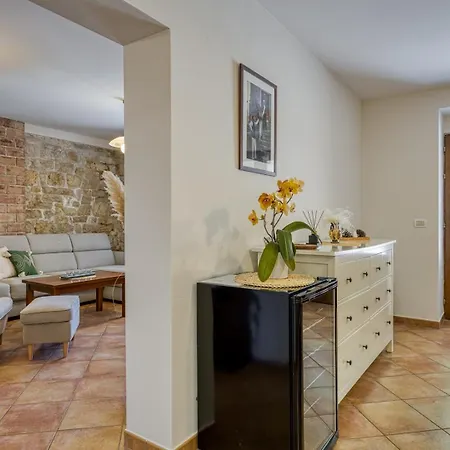 Ladonja With Private Pool And Sauna Villa