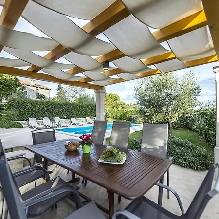 Ladonja With Private Pool And Sauna Villa Marasi