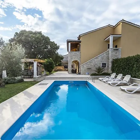 Ladonja With Private Pool And Sauna Villa Marasi